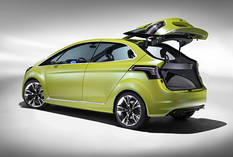 Illustration for article titled Ford Iosis Max Concept: A Kineticly Awesome Way To Carry Your Stuff